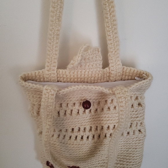 Cream Handcrafted Knit Wool Yarn Granny Bag - Picture 7 of 7